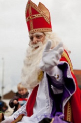 Hoe oud is Sinterklaas?